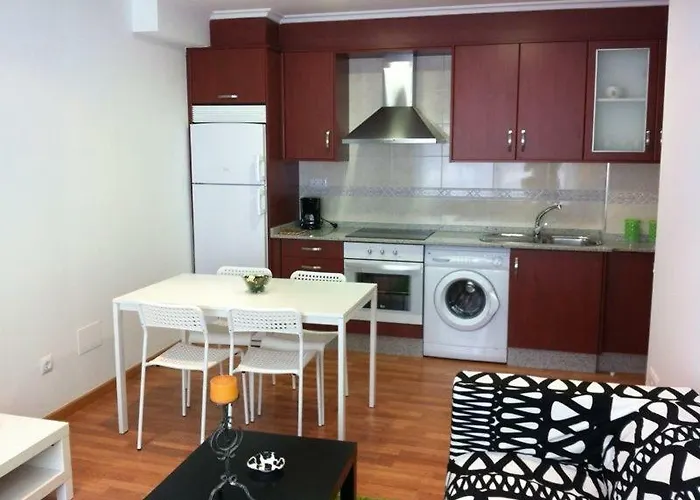 Apartment En A 3 Minutos Caminando A La Playa Cedeira